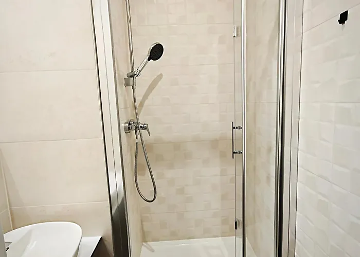 Axiom - Zenith X - Netflix, Hbo, Champagne Apartman